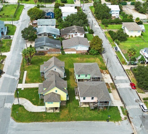 HUD Housing Portfolio portefeuille de 12 biens à vendre sur LoopNet.fr - Photo de l’immeuble – Image 2 sur 10