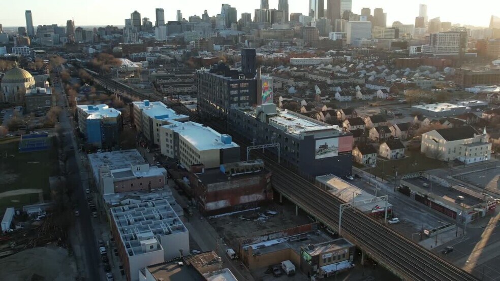 975-89 N 9th st, Philadelphia, PA à louer - Vidéo sur l’annonce professionnelle – Image 2 sur 18