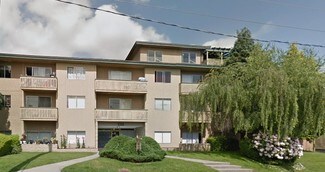 Plus de détails pour 517 Tenth St, New Westminster, BC - Logement à vendre