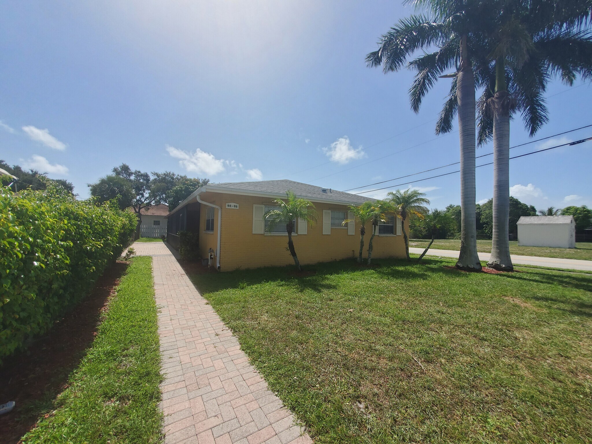 96 SE 3rd Ave, Deerfield Beach, FL à vendre Photo de l’immeuble– Image 1 sur 17