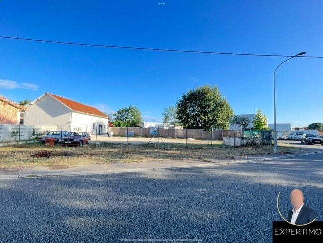 Plus de détails pour Terrain à vendre