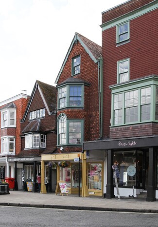 Plus de détails pour 137 High St, Marlborough - Local commercial à louer