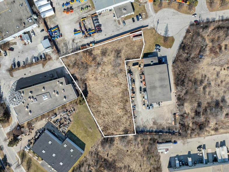 10 Chisholm Ct, Ajax, ON à vendre - Photo de l’immeuble – Image 2 sur 19