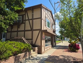 Plus de détails pour N116W15830 Main St, Germantown, WI - Bureau à louer