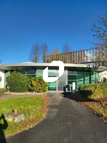 Bureau dans Mérignac à louer - Photo de l’immeuble – Image 2 sur 17