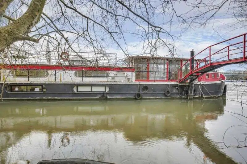 Bureau dans Boulogne-Billancourt à louer - Photo de l’immeuble – Image 1 sur 10