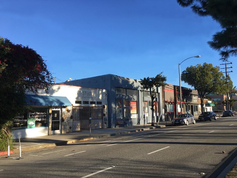 3015-3021 Ocean Park Blvd, Santa Monica, CA à louer - Photo de l’immeuble – Image 2 sur 5