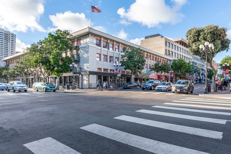 720 4th Ave, San Diego, CA à louer - Photo de l’immeuble – Image 1 sur 6