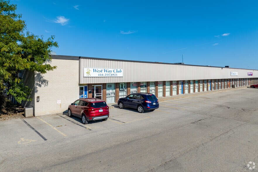 291-351 Evans Av, Toronto, ON à louer - Photo de l’immeuble – Image 2 sur 5