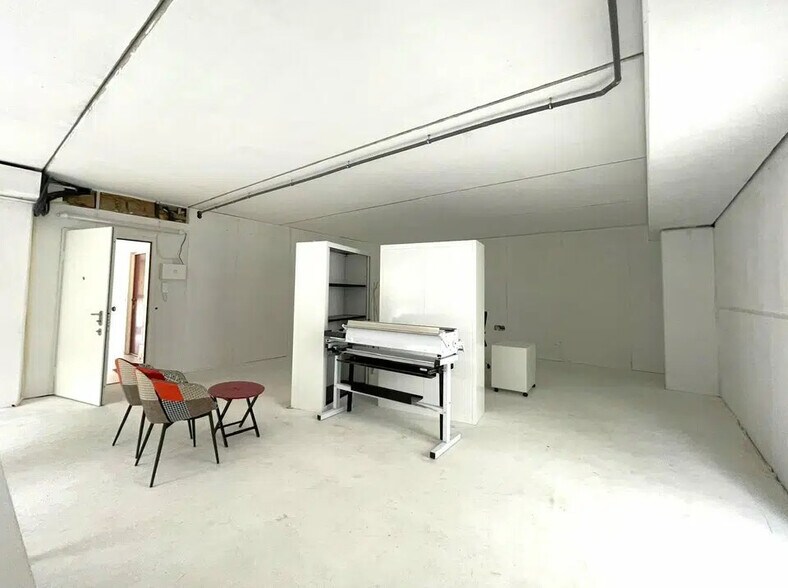 Bureau dans Colomars à louer - Photo de l’immeuble – Image 3 sur 7