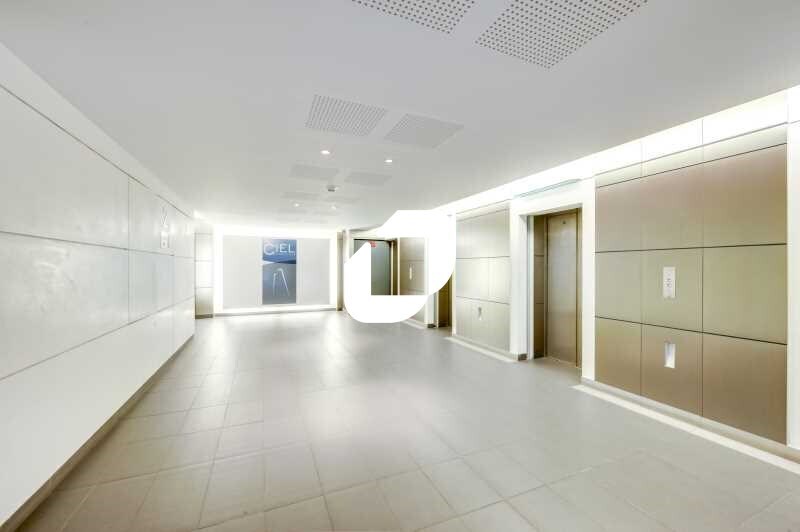 20 Ter Rue De Bezons, Courbevoie à vendre - Hall d’entrée – Image 3 sur 4