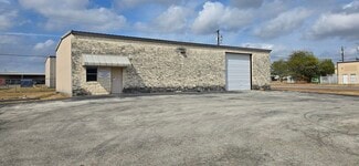 Plus de détails pour 817 Tradesmen's Loop, Hutto, TX - Local d'activités à louer
