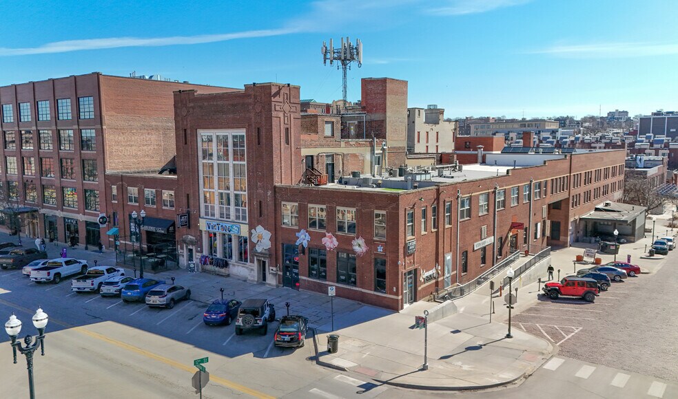 1125 Jackson St, Omaha, NE à louer - Photo de l’immeuble – Image 2 sur 7