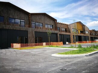 Plus de détails pour 19 Rue Georges Melies, Cormeilles-en-Parisis - Bureau, Local d'activités à louer