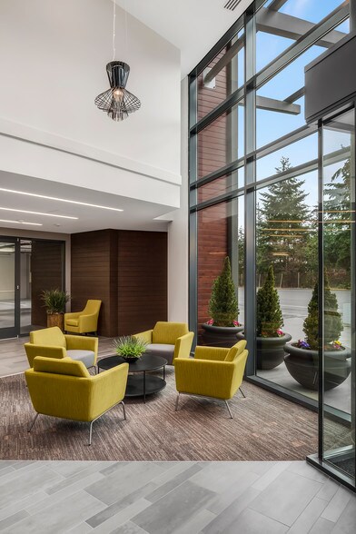 14725 SE 36th St, Bellevue, WA à louer - Hall d’entrée – Image 2 sur 7