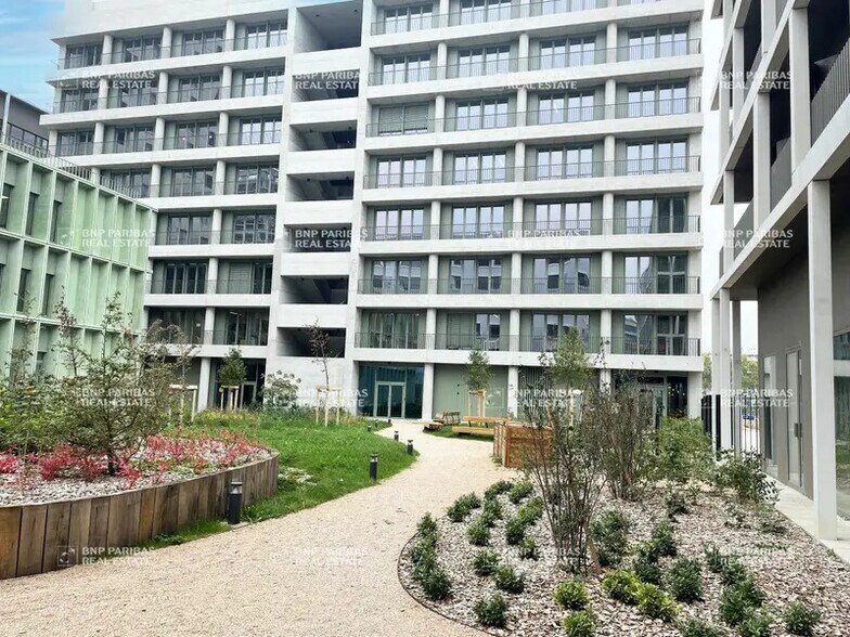 Bureau dans Lyon à louer - Photo de l’immeuble – Image 1 sur 14