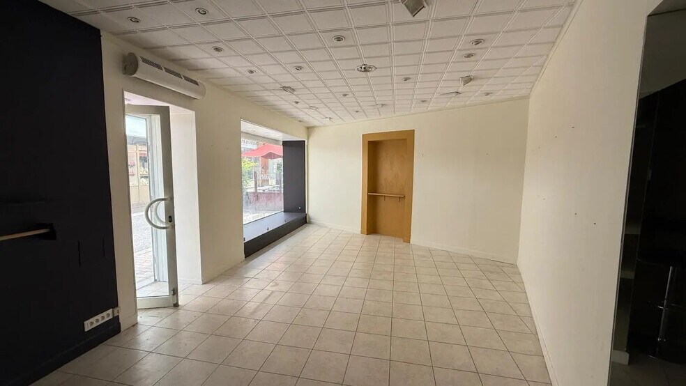 Local commercial dans Bourg-en-Bresse à louer - Photo intérieure – Image 3 sur 4