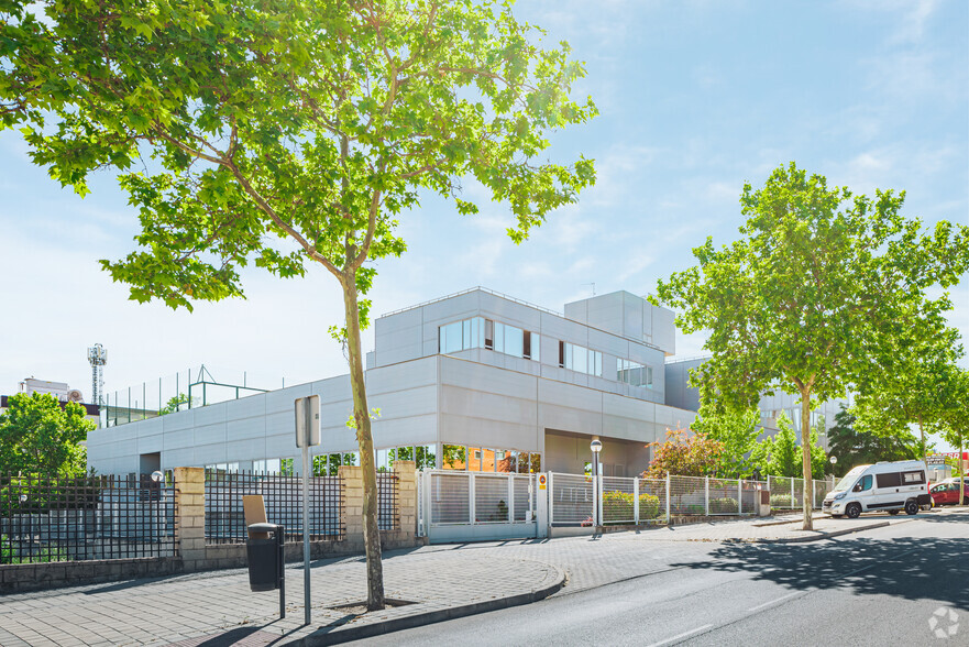 Avenida de la Industria, 37, Tres Cantos, Madrid à louer - Photo principale – Image 1 sur 2