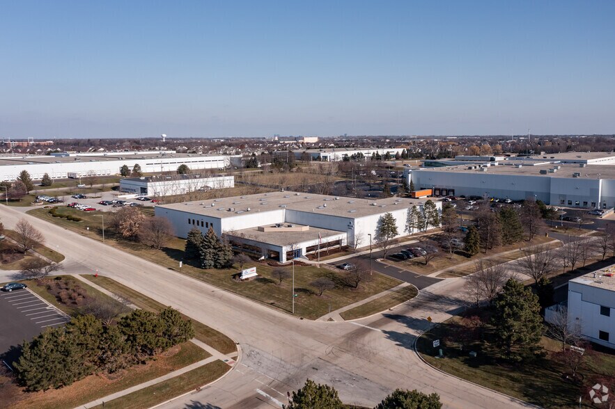 865 Muirfield Dr, Hanover Park, IL à louer - Aérien – Image 3 sur 5