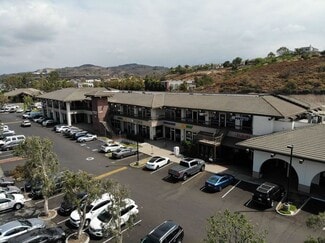 Plus de détails pour 502-550 New Los Angeles Ave, Moorpark, CA - Local commercial à louer