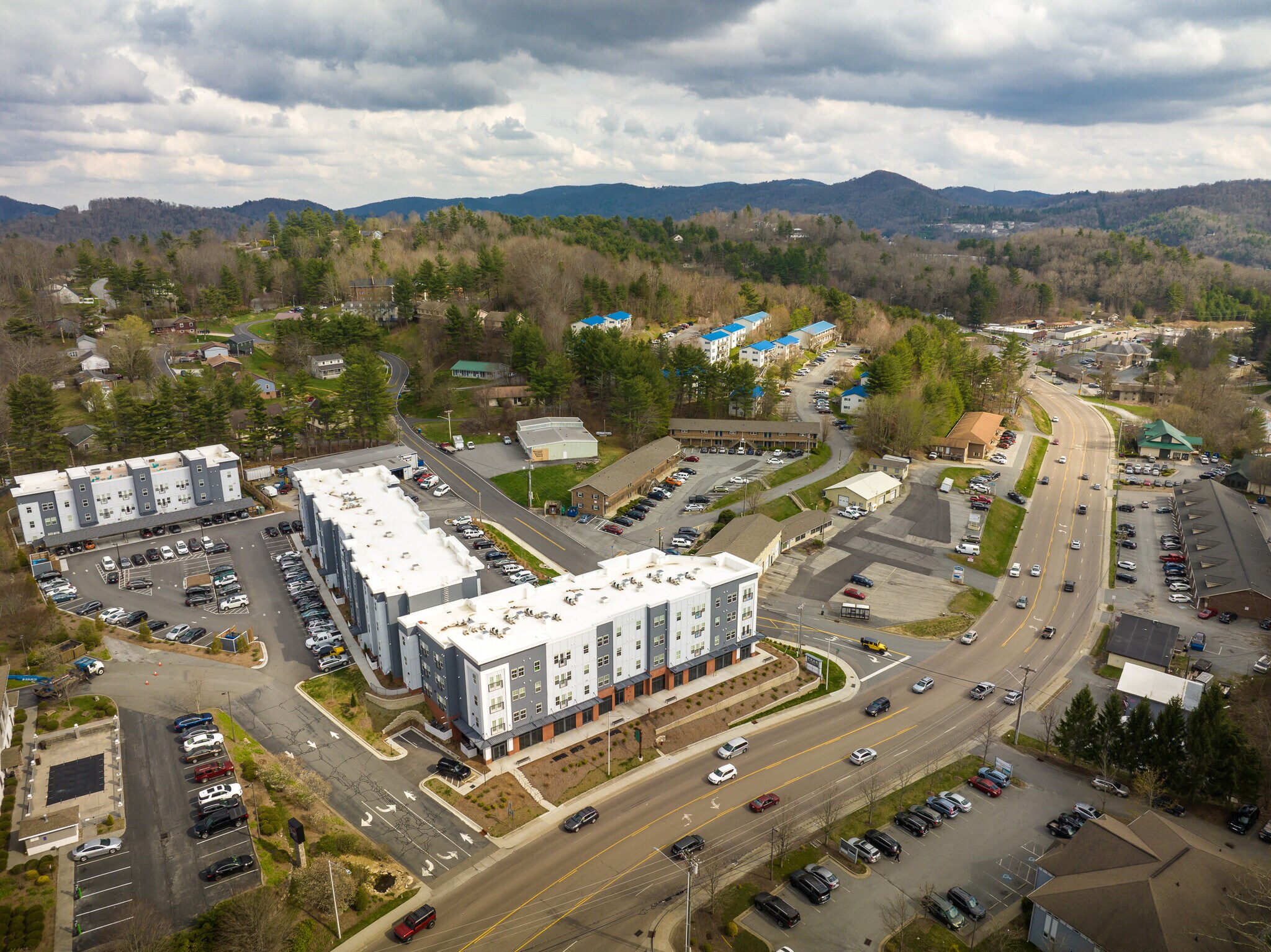 199 Highway 105 Ext, Boone, NC à louer Photo de l’immeuble– Image 1 sur 9