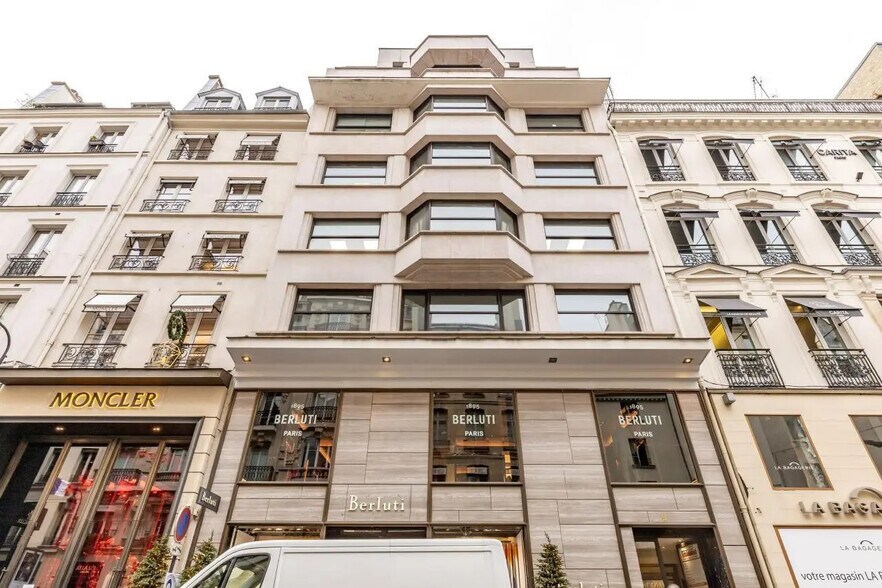 Bureau dans Paris à louer - Photo de l’immeuble – Image 1 sur 9