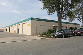Plus de détails pour 1106 E Walnut St, Santa Ana, CA - Industriel/Logistique à louer
