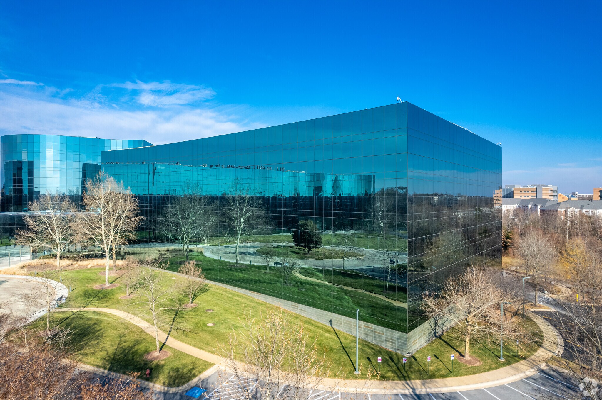 14200 Shady Grove Rd, Rockville, MD à louer Photo principale– Image 1 sur 7
