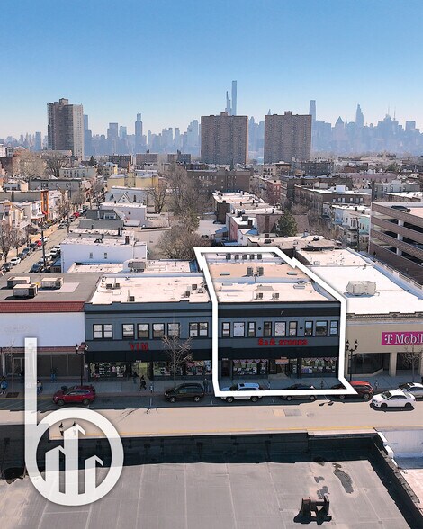 5806-5810 Bergenline Ave, West New York, NJ à louer - Photo de l’immeuble – Image 2 sur 9