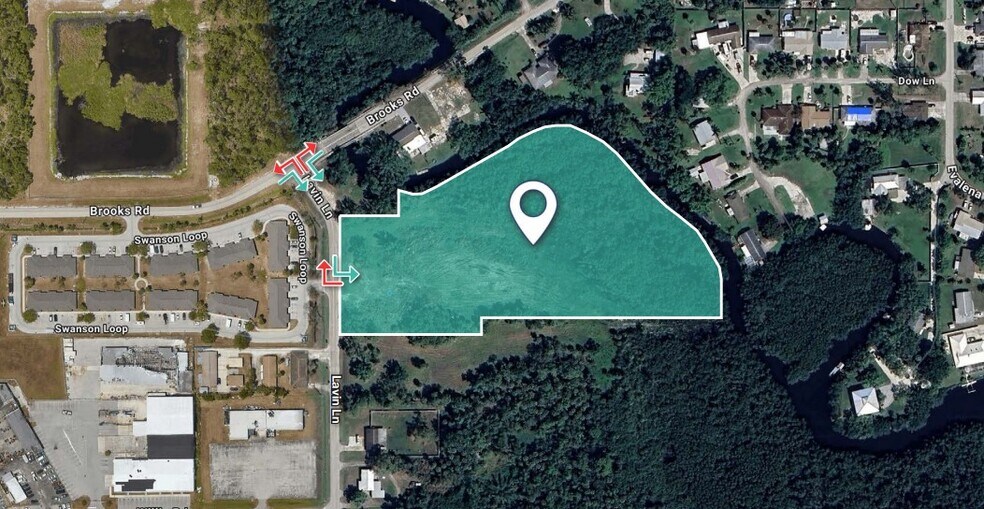 1356 Lavin Ln, North Fort Myers, FL à vendre - Photo de l’immeuble – Image 1 sur 5