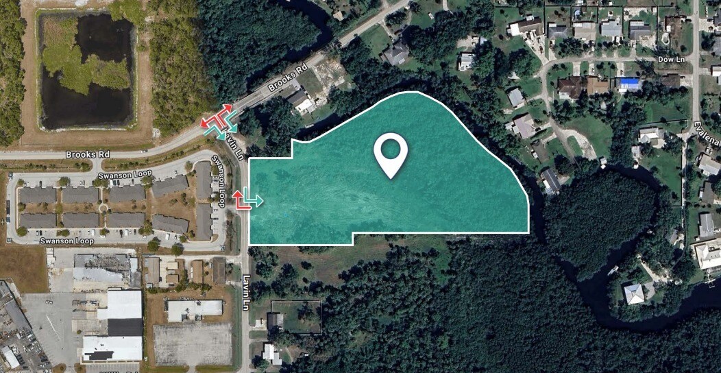 1356 Lavin Ln, North Fort Myers, FL à vendre Photo de l’immeuble– Image 1 sur 6
