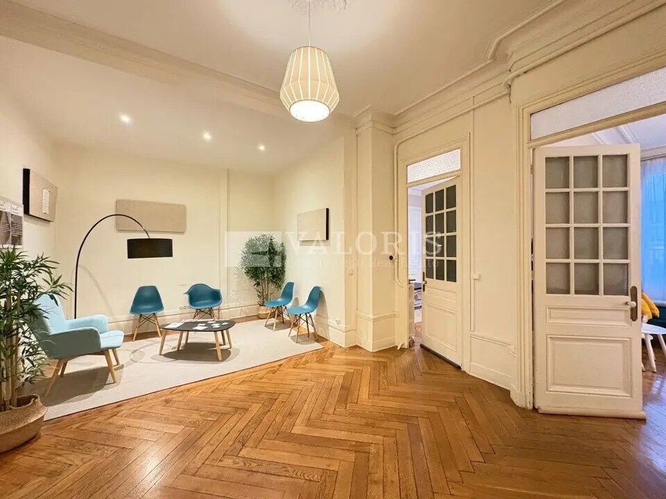 Bureau dans Lyon à louer Photo intérieure– Image 1 sur 12