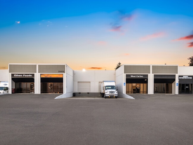 Plus de détails pour 2323-2335 Industrial Pky W, Hayward, CA - Industriel/Logistique à louer