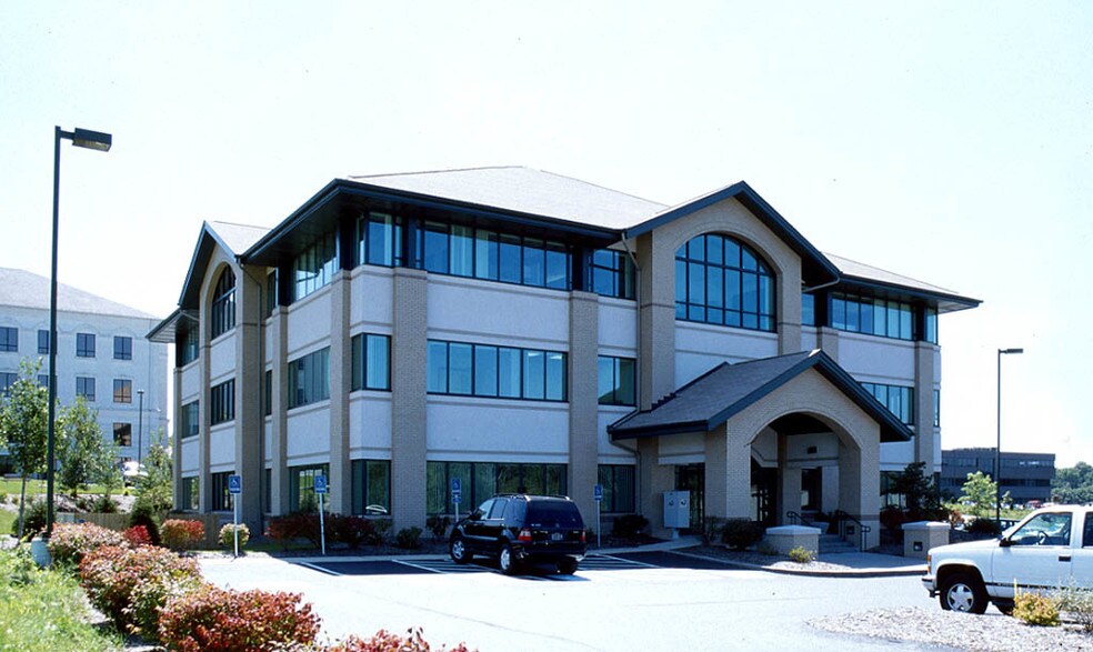 5500 Brooktree Rd, Wexford, PA à louer - Photo de l’immeuble – Image 2 sur 11
