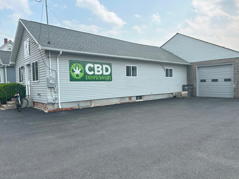 87 Franklin St, Dansville, NY à vendre - Photo de l’immeuble – Image 3 sur 14