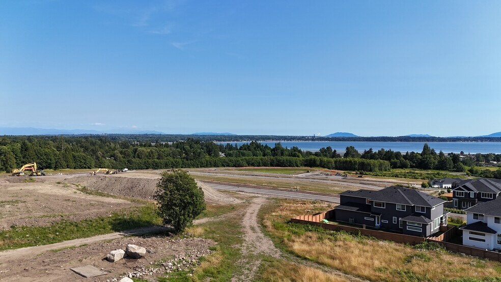 Camas Drive, Blaine, WA à vendre - Photo de l’immeuble – Image 3 sur 28