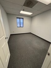 5714 Industry Ln, Frederick, MD à louer Photo intérieure– Image 2 sur 5