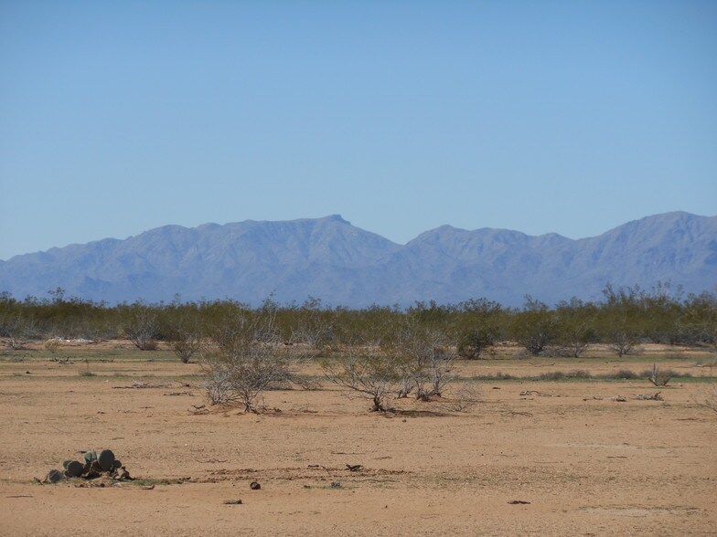 US 60 & SR 71, Aguila, AZ à vendre - Photo de l’immeuble – Image 1 sur 1