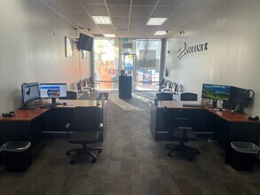 1117-1205 S Oxnard Blvd, Oxnard, CA à louer Photo intérieure– Image 2 sur 3