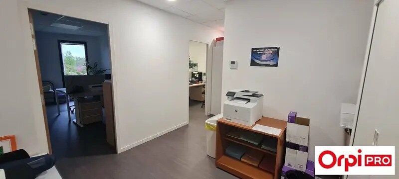 Bureau dans Lamballe-Armor à louer - Photo intérieure – Image 2 sur 7