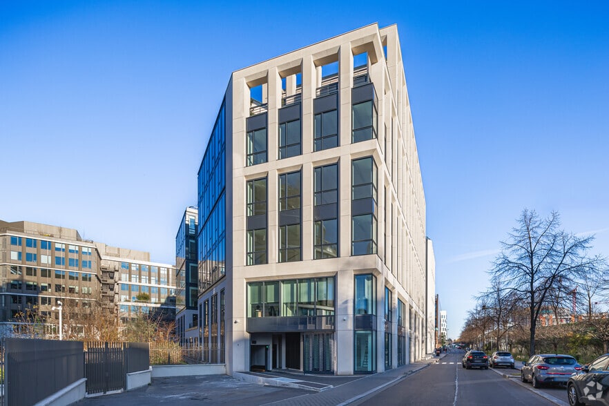 Bureau dans Saint-Ouen-sur-Seine à louer - Photo de l’immeuble – Image 2 sur 3