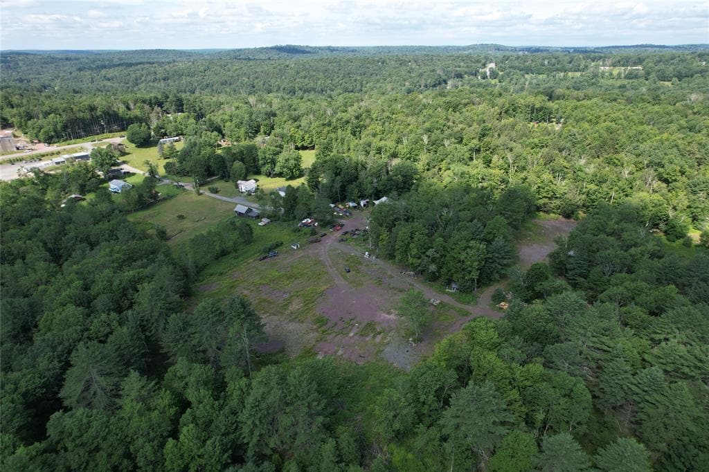 41 Martin Ln, Mongaup Valley, NY à vendre Photo principale– Image 1 sur 44