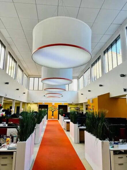 Bureau dans Lyon à louer - Photo de l’immeuble – Image 3 sur 5