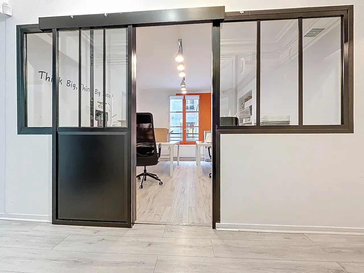 Bureau dans Paris à louer Photo intérieure– Image 1 sur 8