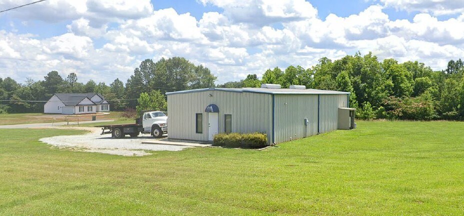 103 Turpin Rd, Inman, SC à louer Photo principale– Image 1 sur 3