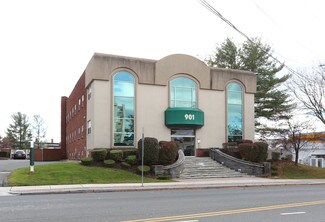 Plus de détails pour 901 Farmington Ave, West Hartford, CT - Bureau à louer