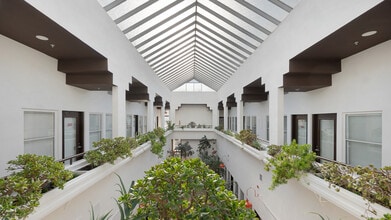 1460 7th St, Santa Monica, CA à louer Photo intérieure– Image 1 sur 10