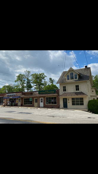 615 Conestoga Rd, Villanova, PA à louer - Photo de l’immeuble – Image 2 sur 20