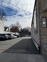 1172-1180 Victory Blvd, Staten Island, NY à louer Photo intérieure– Image 2 sur 2