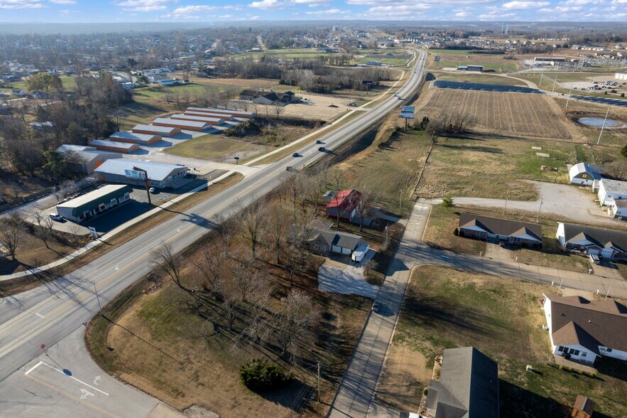 1512 Old St Marys Rd, Perryville, MO à vendre - Photo de l’immeuble – Image 2 sur 18